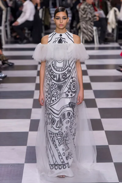 Look 55